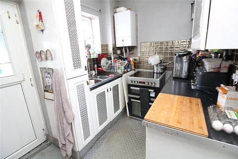 3 bedroom semi-detached house for sale, Poole Square, West Yorkshire LS15