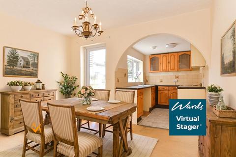 2 bedroom terraced house for sale, Magpie Hall Road, Chatham, Kent