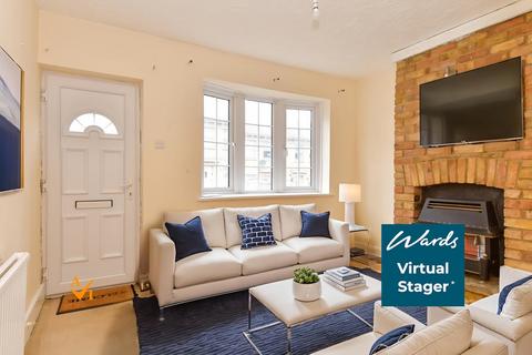 2 bedroom terraced house for sale, Magpie Hall Road, Chatham ME4