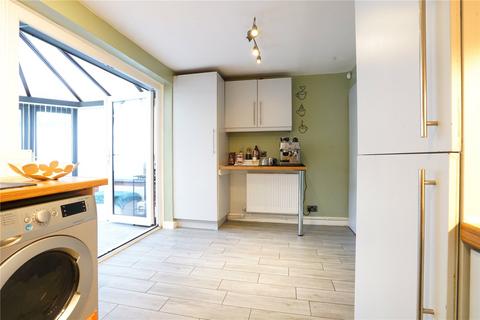 3 bedroom semi-detached house for sale, Firwood Park, Chadderton, Oldham, OL9