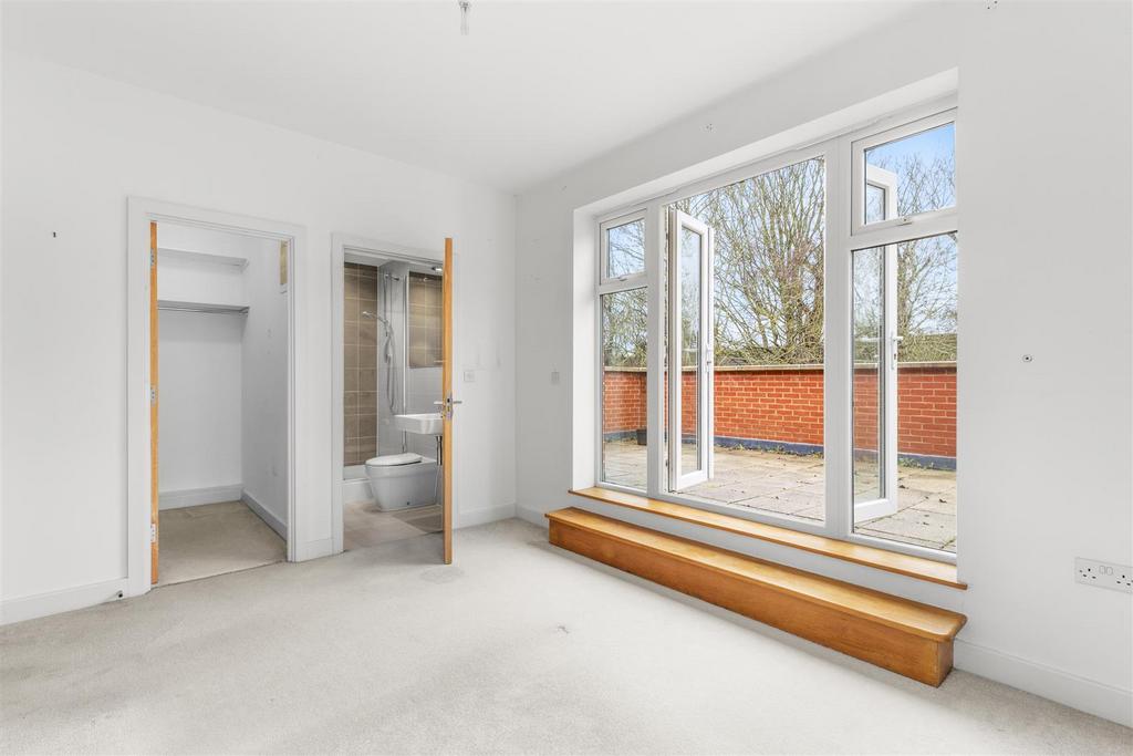 29 Regent House, Carolina Drive, HP11 1 FW-4.jpg