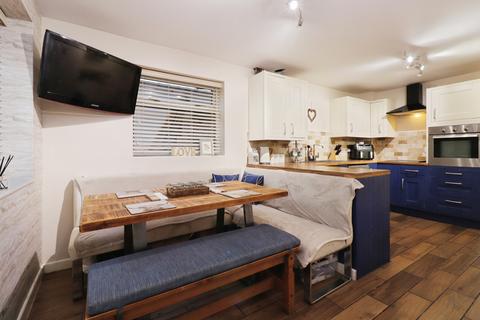3 bedroom end of terrace house for sale, Leighton Road, Sheffield, S14