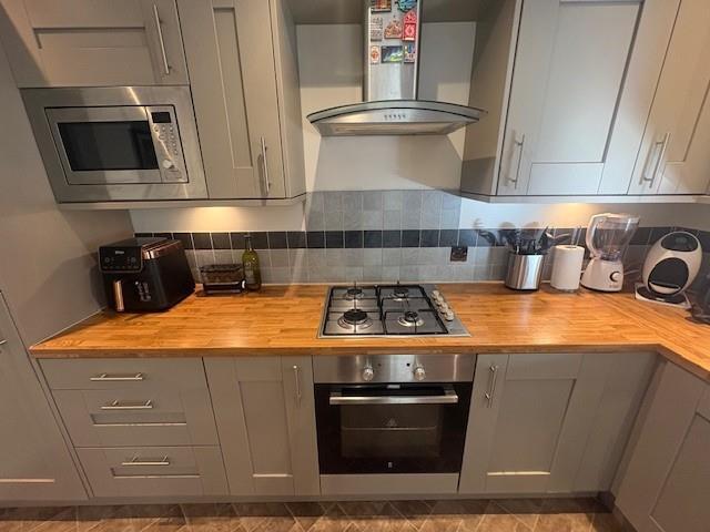 KItchen2.jpg