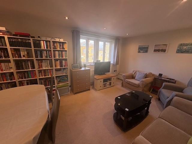 Livingarea1.jpg