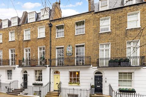 Trevor Square, London SW7