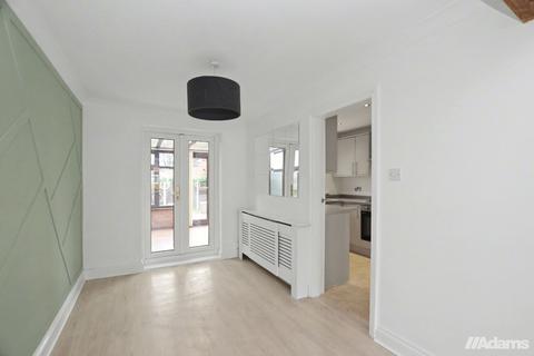 undefined, Wenlock Road, Beechwood