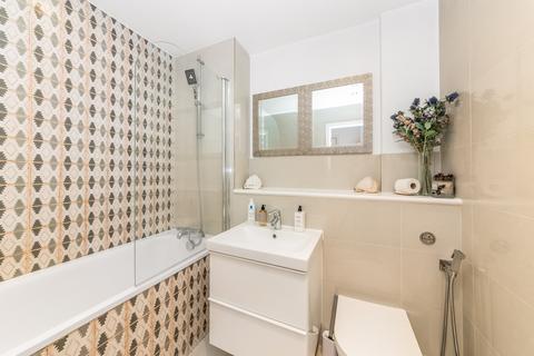 2 bedroom flat for sale, Axis Court,  Greenwich, SE10