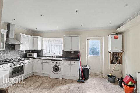5 bedroom terraced house for sale, Fremantle Road, Barkingide