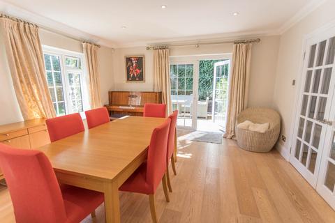 6 bedroom detached house for sale, Vicarage Gardens, Ascot, Berkshire, SL5 9DX