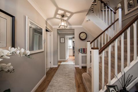 4 bedroom detached house for sale, Highgrove, Tunbridge Wells