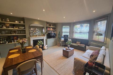 2 bedroom apartment to rent, Dulwich Road, Herne Hill, London, SE24