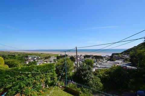 undefined, Pendine
