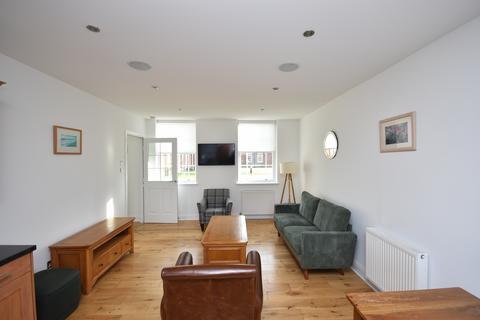2 bedroom flat for sale, Quinn Court, Lanark