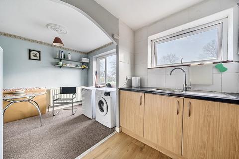 undefined, Willow Drive, Bracknell, Berkshire