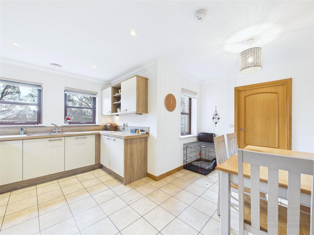 Kitchen &amp; Dining Area