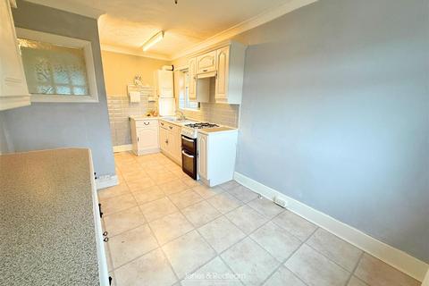 1 bedroom detached bungalow for sale, Glas Coed Avenue