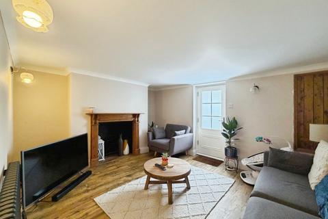 3 bedroom terraced house for sale, Queen Street, Ashford