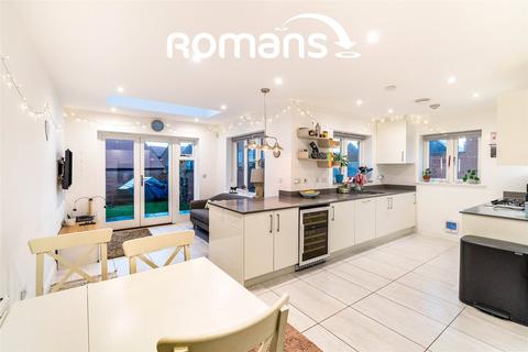4 bedroom semi-detached house for sale, Roman Drive, Winchester, Hampshire