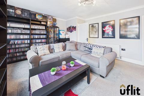 3 bedroom terraced house for sale, Orchard Flatts Crescent, Rotherham