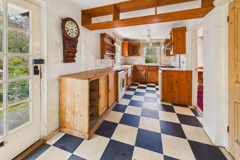 undefined, Newick Lane, Mayfield, TN20