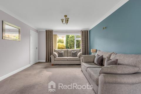 undefined, Hills Close, Doncaster DN5