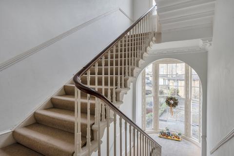 undefined, Cavendish Place, Bath BA1