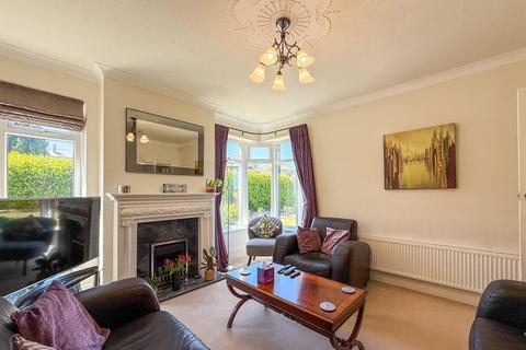 3 bedroom detached house for sale, Marlbeck Close, , Holmfirth HD9