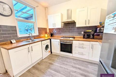 2 bedroom terraced house for sale, Main Street, Wombwell