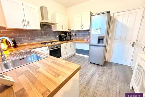 2 bedroom terraced house for sale, Main Street, Wombwell