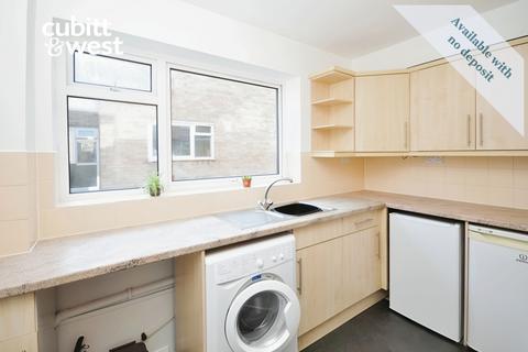 undefined, Carshalton Grove Sutton SM1