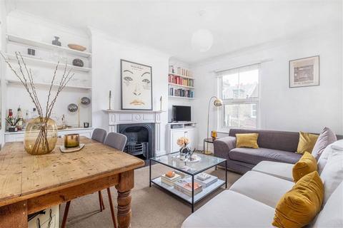 2 bedroom flat for sale, South Lambeth Road, London SW8