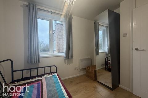 undefined, Sandling Lane, Maidstone