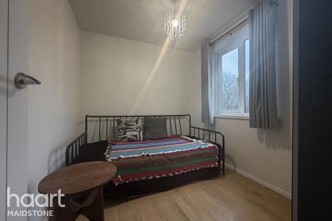 1 bedroom in a house share to rent, Sandling Lane, Maidstone