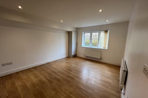 undefined, Manor Court, Thorpe Road, Staines-upon-Thames TW18