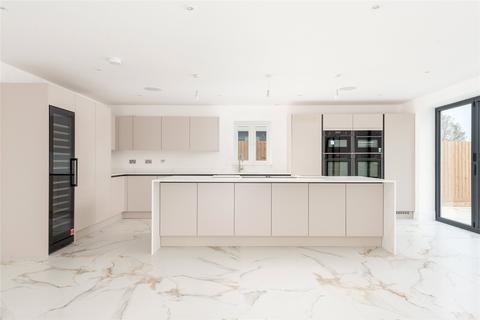 undefined, Shefford Road, Meppershall, Shefford, Bedfordshire, SG17