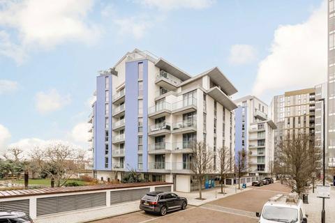 1 bedroom flat for sale, Eastfields Avenue, London SW18