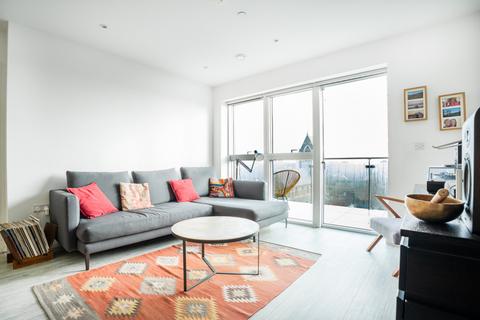 2 bedroom apartment for sale, Matthias Road, London, N16