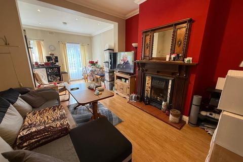1 bedroom apartment to rent, Sandford Avenue, London