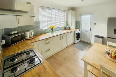 4 bedroom semi-detached bungalow for sale, Shakespeare Avenue, Bridgend, CF31