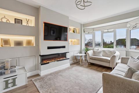 2 bedroom apartment for sale, Pennylets Green, Slough SL2