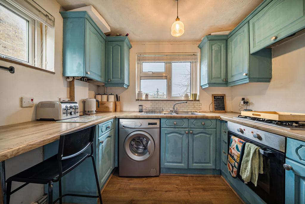 1408346-14-698b2a...