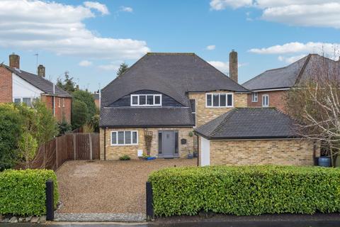 4 bedroom detached house for sale, Copthall Lane, Gerrards Cross SL9