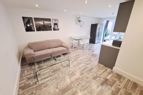 undefined, , Ashburne House, Oxford Place, Manchester