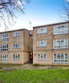Wyemead Crescent, London, E4