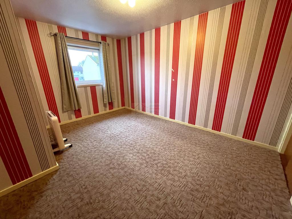 Bedroom 2a.JPG