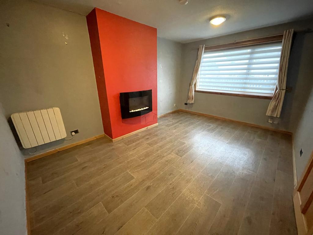 Lounge b.JPG