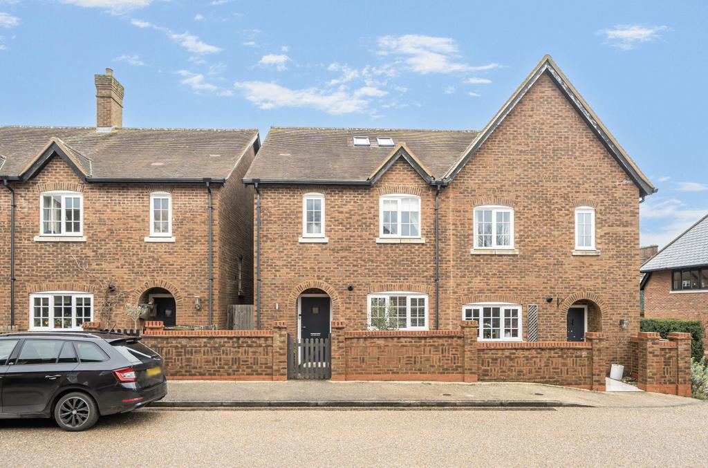 1-698be8ff8f0cf-1...