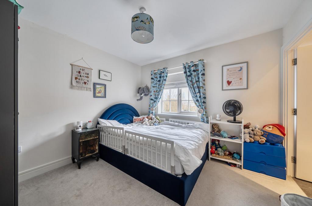 1410596-11-698b4b...