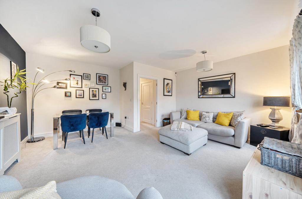 1410596-15-698b4c...