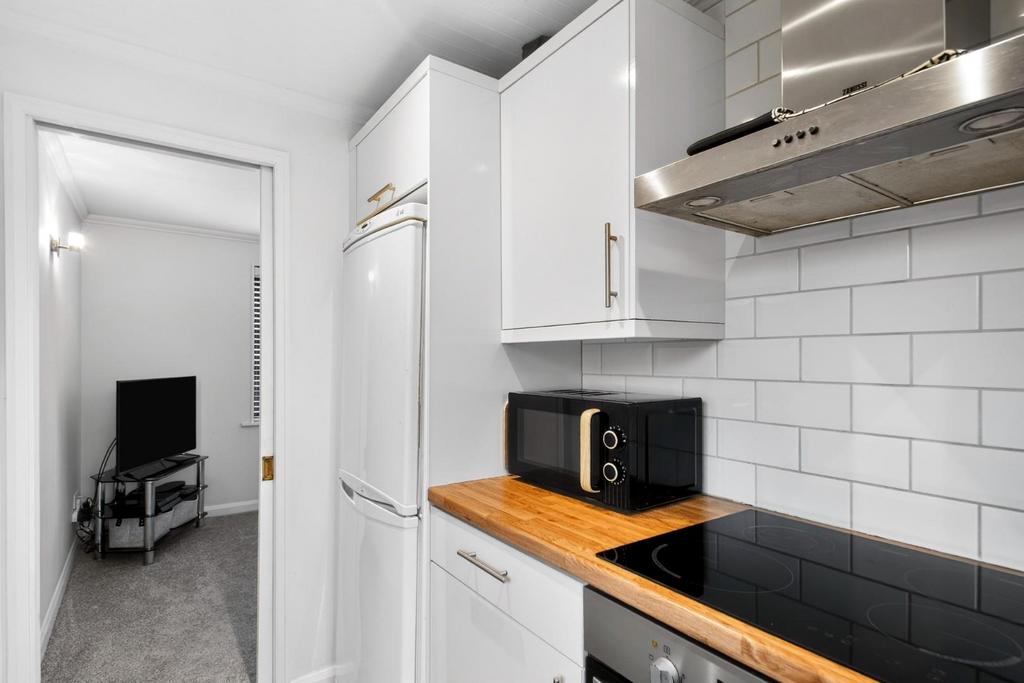 11forestgrangeclose-3.jpg